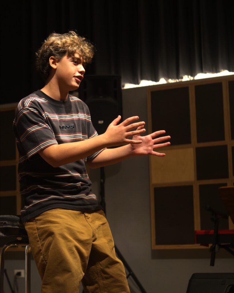 A No Drama student on stage during a class at Mob Studios